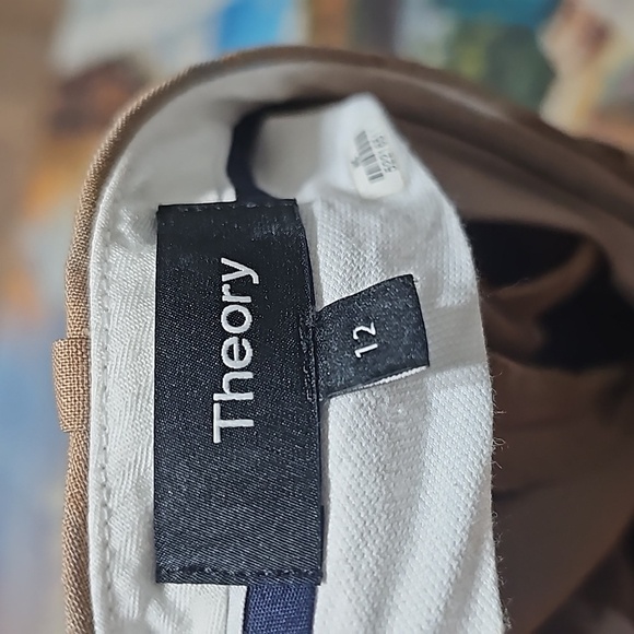 Theory Pleated Dress Pants Size 12‎ - Picture 3 of 7